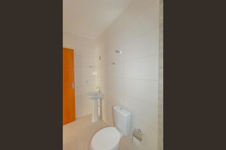 Casa de condomínio à venda com 89m², 2 quartos e 1 vaga Casa de condomínio à venda com 89m², 2 quartos e 1 vagaBanheiro da Suíte