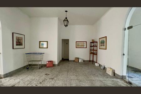 Apartamento à venda com 198m², 2 quartos e 2 vagas Apartamento à venda com 198m², 2 quartos e 2 vagasSalão de Festas