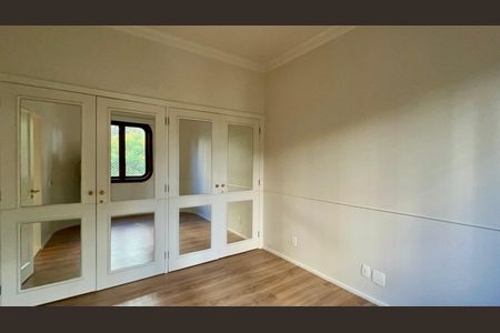 Apartamento à venda com 198m², 2 quartos e 2 vagas Apartamento à venda com 198m², 2 quartos e 2 vagasSuíte 1