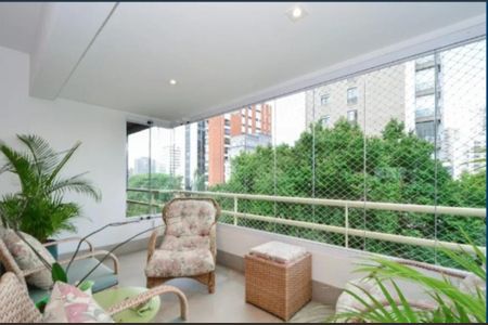 Apartamento à venda com 230m², 4 quartos e 4 vagas Apartamento à venda com 230m², 4 quartos e 4 vagasFoto 01