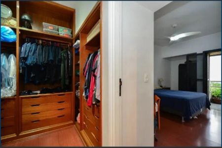 Apartamento à venda com 230m², 4 quartos e 4 vagas Apartamento à venda com 230m², 4 quartos e 4 vagasFoto 01