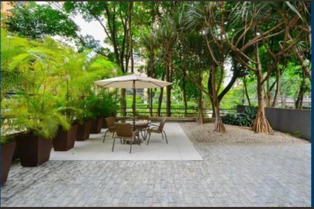 Apartamento à venda com 230m², 4 quartos e 4 vagas Apartamento à venda com 230m², 4 quartos e 4 vagasFoto 01