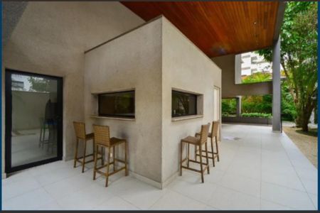 Apartamento à venda com 230m², 4 quartos e 4 vagas Apartamento à venda com 230m², 4 quartos e 4 vagasFoto 01