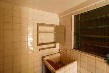 Casa à venda com 90m², 2 quartos e 1 vagaÁrea de Serviço