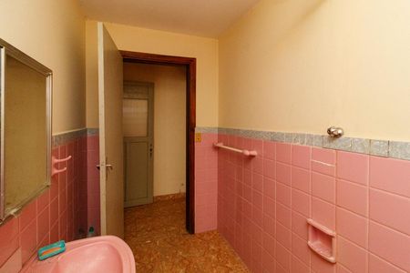 Casa à venda com 90m², 2 quartos e 1 vagaBanheiro