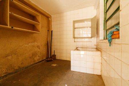 Casa à venda com 90m², 2 quartos e 1 vagaÁrea de Serviço