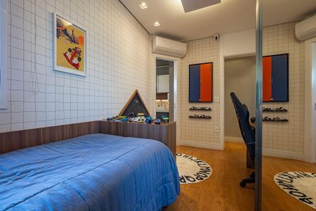 Apartamento à venda com 162m², 3 quartos e 4 vagas Apartamento à venda com 162m², 3 quartos e 4 vagasSuíte 2