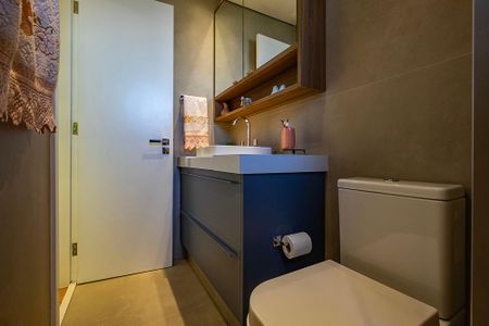 Apartamento à venda com 162m², 3 quartos e 4 vagas Apartamento à venda com 162m², 3 quartos e 4 vagasSuíte 3 - Banheiro