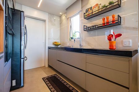 Apartamento à venda com 162m², 3 quartos e 4 vagas Apartamento à venda com 162m², 3 quartos e 4 vagasSala/Cozinha