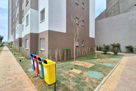 Apartamento à venda com 33m², 2 quartos e sem vagaÁrea comum