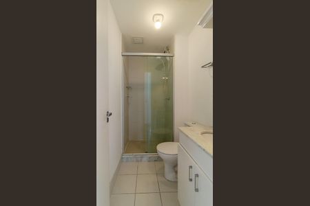 Apartamento para alugar com 66m², 3 quartos e 1 vaga Apartamento para alugar com 66m², 3 quartos e 1 vagaBanheiro social