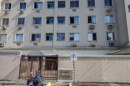 Apartamento à venda com 55m², 2 quartos e 1 vagafachada