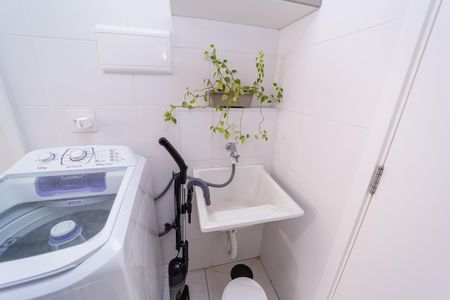 Área de Serviço de apartamento à venda com 1 quarto, 28m² em Vila Penteado, São Paulo