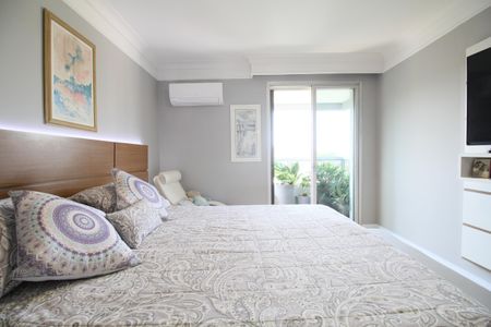 Apartamento à venda com 217m², 3 quartos e 3 vagasSuíte