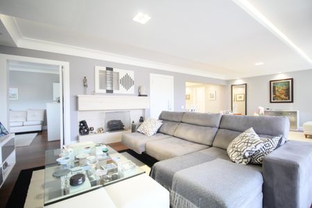 Sala de apartamento à venda com 3 quartos, 217m² em Paraíso do Morumbi, São Paulo