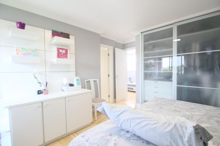 Apartamento à venda com 217m², 3 quartos e 3 vagasSuíte 2