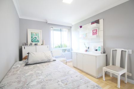 Apartamento à venda com 217m², 3 quartos e 3 vagasSuíte 2