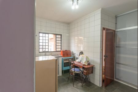 Casa à venda com 127m², 2 quartos e 4 vagasCasa 2- Cozinha