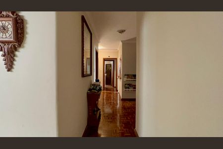 Apartamento para alugar com 190m², 3 quartos e 1 vagaCorredor