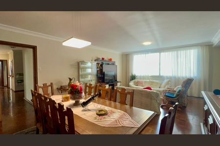 Apartamento para alugar com 190m², 3 quartos e 1 vagaSala de Jantar