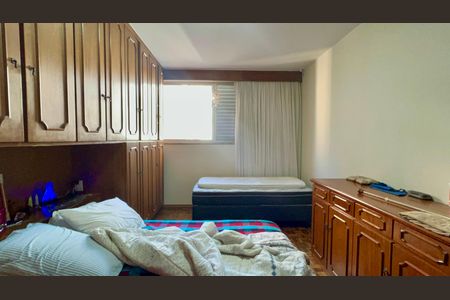 Apartamento para alugar com 190m², 3 quartos e 1 vagaSuite