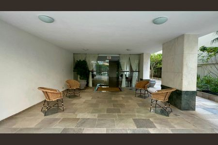 Apartamento para alugar com 190m², 3 quartos e 1 vagaHall de entrada