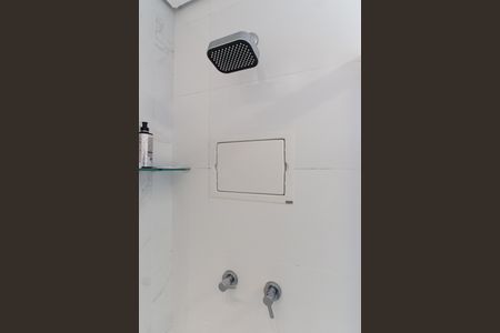 Apartamento à venda com 77m², 3 quartos e 1 vagaBanheiro da Suíte