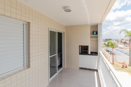 Sala - Varanda de apartamento à venda com 3 quartos, 77m² em Vila Paiva, São Paulo