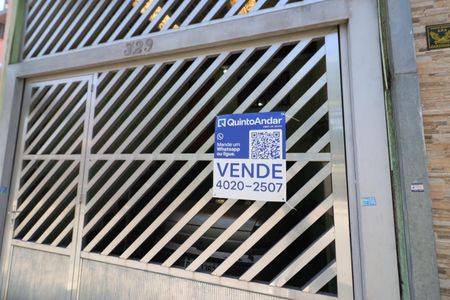 Casa à venda com 180m², 3 quartos e 1 vagaFachada