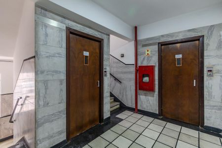 Apartamento à venda com 123m², 3 quartos e sem vagaÁrea comum