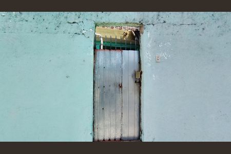 Casa para alugar com 50m², 1 quarto e sem vaga Casa para alugar com 50m², 1 quarto e sem vagaFachada