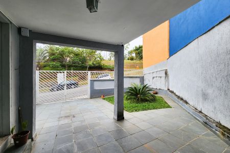 Casa à venda com 108m², 2 quartos e 2 vagas Casa à venda com 108m², 2 quartos e 2 vagasGaragem