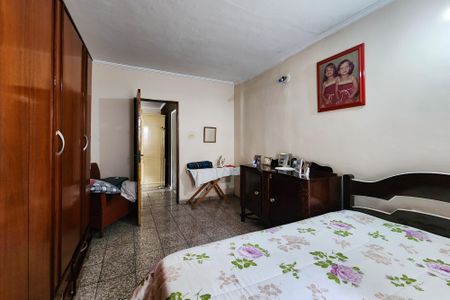 Casa à venda com 108m², 2 quartos e 2 vagas Casa à venda com 108m², 2 quartos e 2 vagasQuarto 2