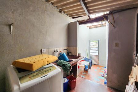 Casa à venda com 108m², 2 quartos e 2 vagas Casa à venda com 108m², 2 quartos e 2 vagasÁrea de Serviço