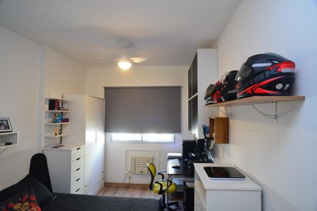 Quarto de apartamento à venda com 1 quarto, 56m² em Barra da Tijuca, Rio de Janeiro