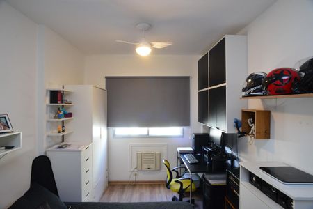 Apartamento à venda com 56m², 1 quarto e 1 vaga Apartamento à venda com 56m², 1 quarto e 1 vagaQuarto