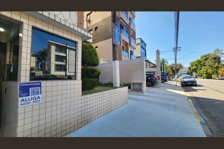 Apartamento para alugar com 62m², 2 quartos e 1 vaga Apartamento para alugar com 62m², 2 quartos e 1 vagaVista da Rua