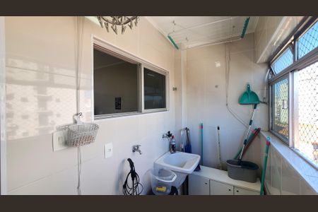 Apartamento para alugar com 62m², 2 quartos e 1 vagaÁrea de Serviço