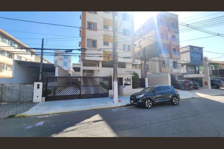 Apartamento para alugar com 62m², 2 quartos e 1 vagaFachada