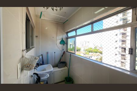 Apartamento para alugar com 62m², 2 quartos e 1 vagaÁrea de Serviço