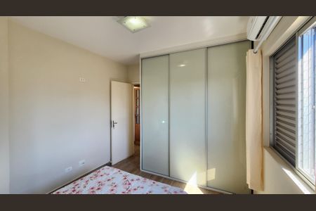 Apartamento para alugar com 62m², 2 quartos e 1 vagaQuarto 1 - Armários