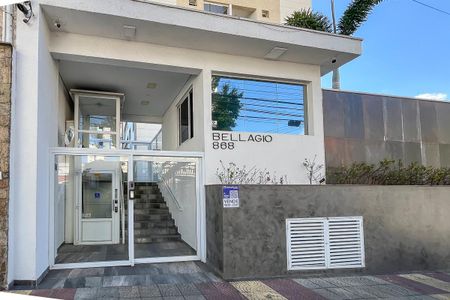 Apartamento à venda com 113m², 3 quartos e 3 vagasFachada + plaquinha