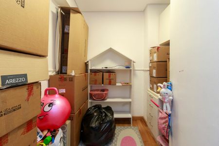 Apartamento à venda com 79m², 3 quartos e 2 vagasQuarto 3