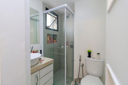 Apartamento à venda com 79m², 3 quartos e 2 vagasSuíte - Banheiro