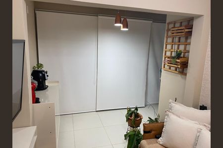 Sala de apartamento à venda com 2 quartos, 60m² em Vila Adalgisa, São Paulo
