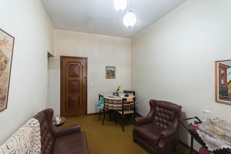 Apartamento à venda com 65m², 2 quartos e sem vagaSala