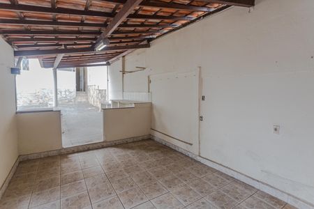 Casa à venda com 360m², 4 quartos e 2 vagasÁrea de Serviço 