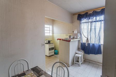 Casa à venda com 360m², 4 quartos e 2 vagasCopa/Cozinha da Casa de Fundos