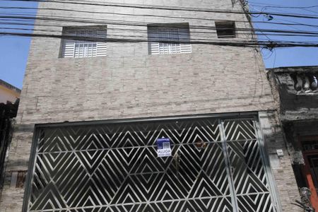 Fachada de casa para alugar com 1 quarto, 55m² em Vila Rica, São Paulo