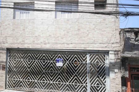 Casa para alugar com 55m², 1 quarto e 1 vaga Casa para alugar com 55m², 1 quarto e 1 vagaFachada